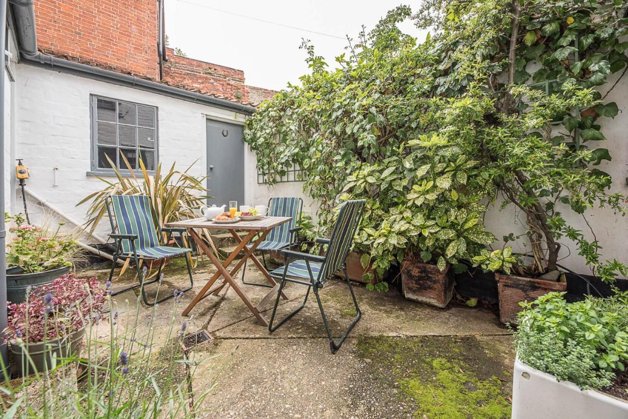 Holiday home The Bolt Hole In